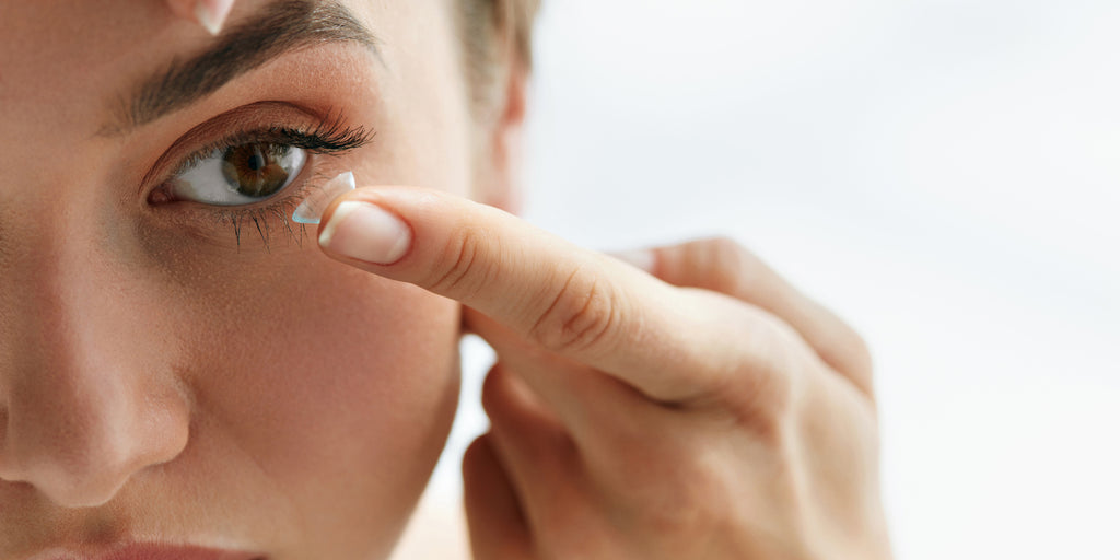 Contact Lenses for People with Dry Eyes