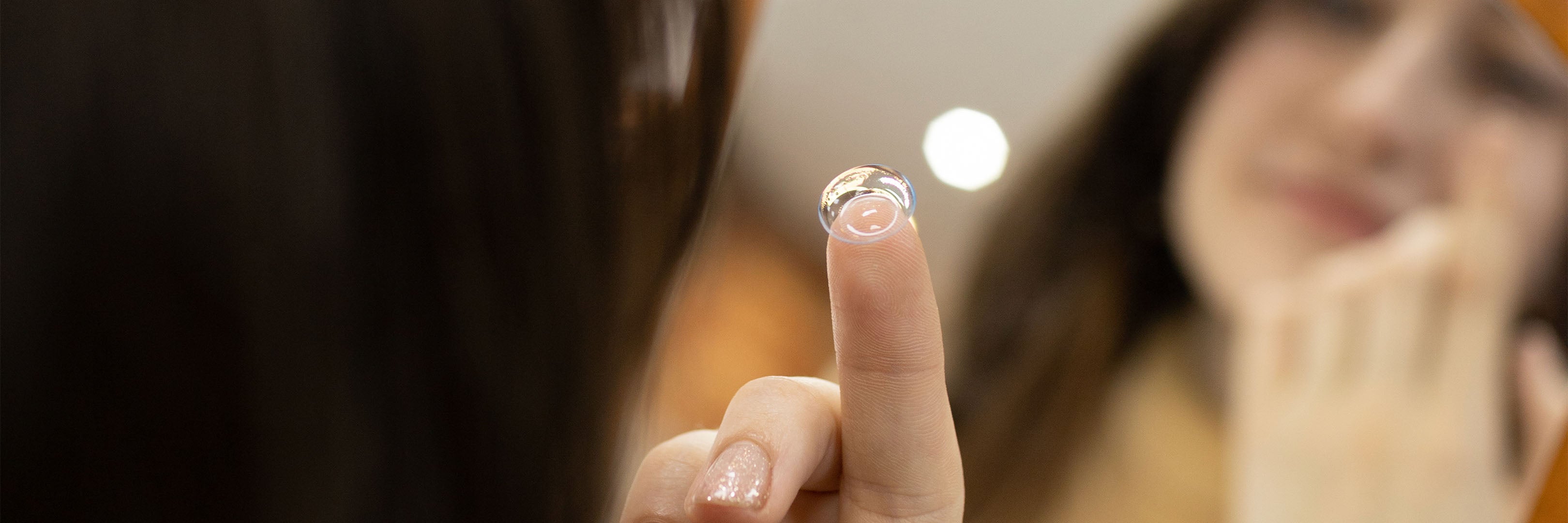 Order the Best Contact Lenses Online from Look Optometry! – Look Optometry